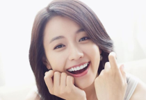 NHỔ RĂNG BỊ CHẢY MÁU KÉO DÀI PHẢI XỬ LÝ NHƯ THẾ NÀO? NHỔ RĂNG BỊ CHẢY MÁU KÉO DÀI PHẢI XỬ LÝ NHƯ THẾ NÀO?