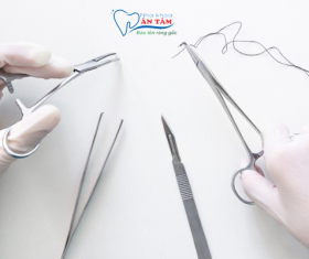 NHA KHOA BẢO TỒN - CHỈ KHÂU TỰ TIÊU LÀ GÌ?