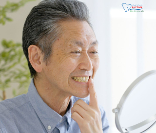 NHA KHOA BẢO TỒN - CHĂM SÓC RĂNG MIỆNG CHO NGƯỜI LỚN TUỔI NHƯ THẾ NÀO?