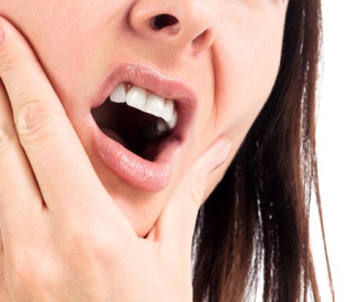 NHA KHOA BẢO TỒN - BỌC RĂNG SỨ BỊ ĐAU NHỨC NGUYÊN NHÂN DO ĐÂU?